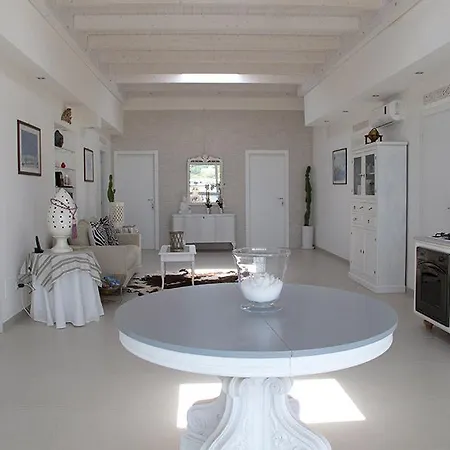 بيت ضيافة Excellent غالّيبولي