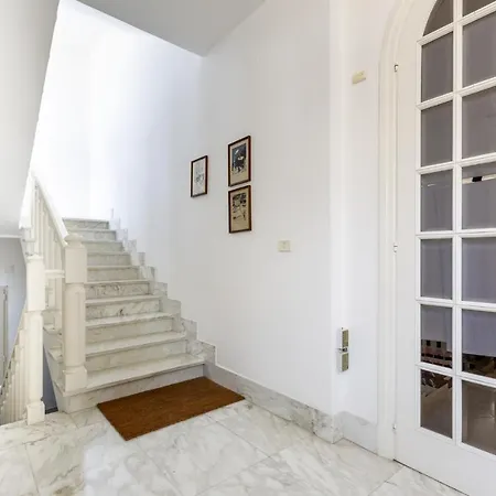 Excellent غالّيبولي