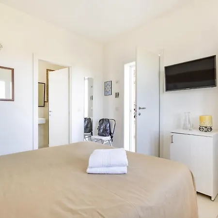 Excellent Gallipolli