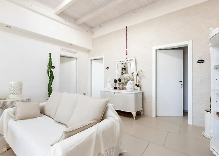 Excellent 3* Gallipoli